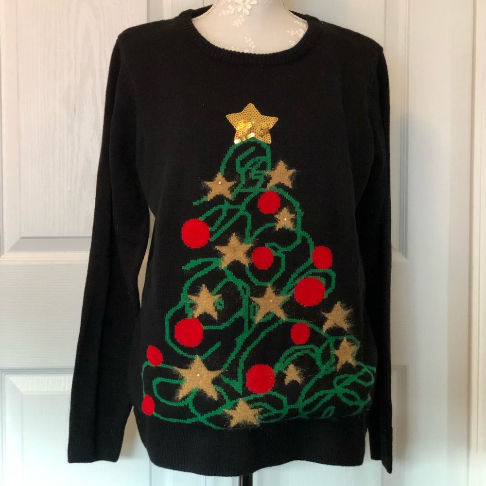 SALE 🎉 Twinkling Christmas Tree Ugly Sweater Lg